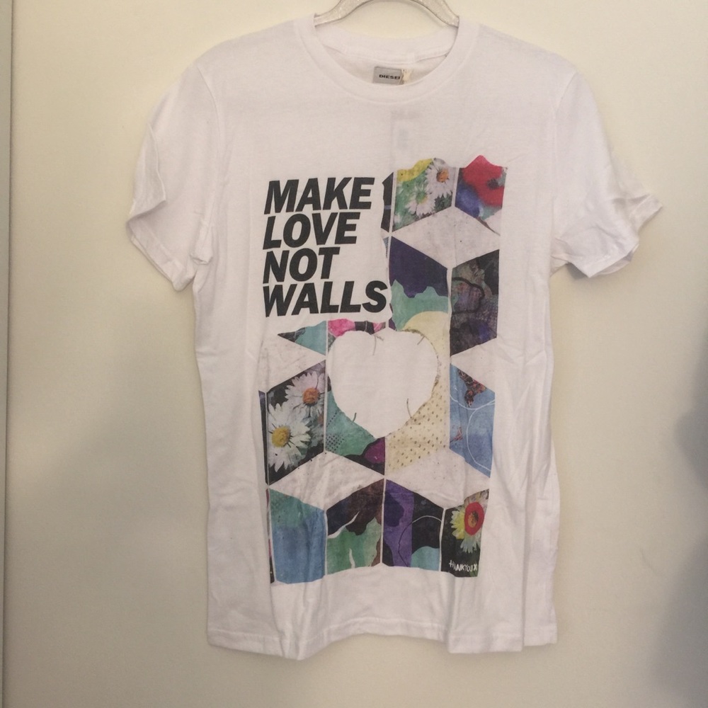 DIESEL | 'MAKE LOVE NOT WALLS' TEE